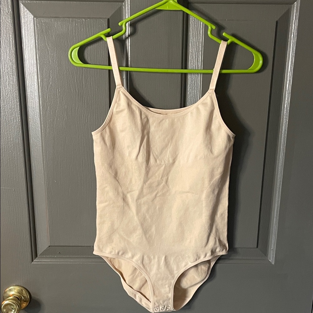 Shapermint Beige Seamless Scoop Neck Shapewear Bodysuit